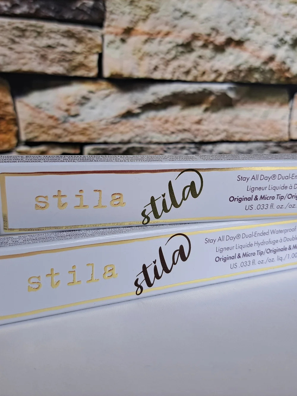 STILA ORIGINAL MICRO-TIP DUAL-ENDED WATERPROOF  LIQUID EYELINER INT.BLACK/MOJITO
